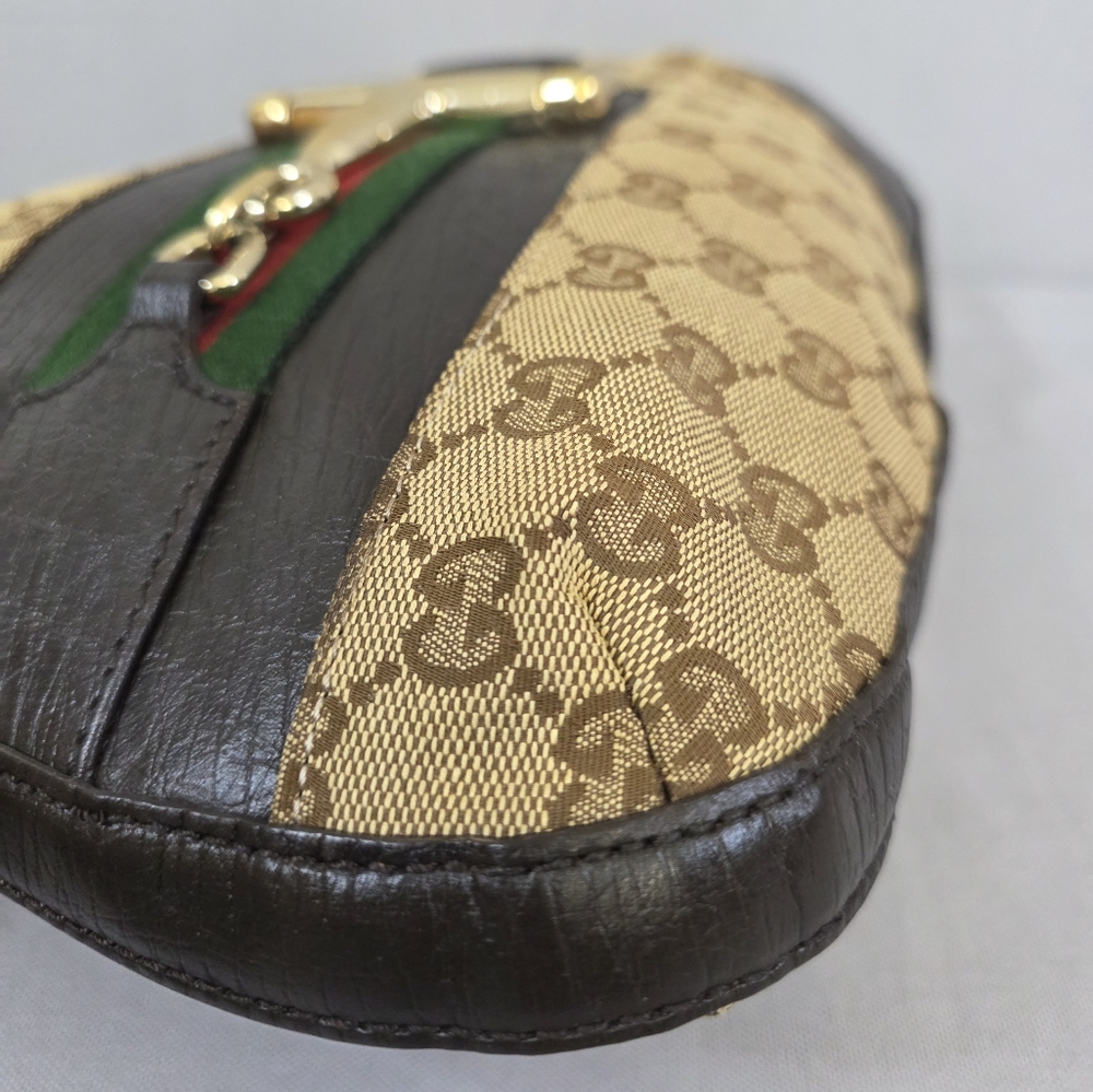 Gucci Beige and Brown Hobo Bag - Picture 10 of 16
